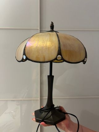 Lámpara de mesa estilo Tiffany