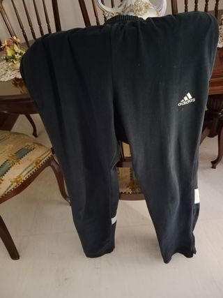 Pantalón chándal Adidas negro talla L