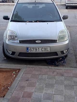 Ford Fiesta 2004