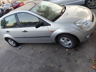 Ford Fiesta 2004
