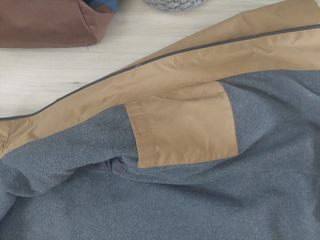 Abrigo Quicksilver impermeable con capucha