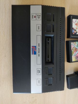 Atari 2600 Clon: Consola + 2 juegos