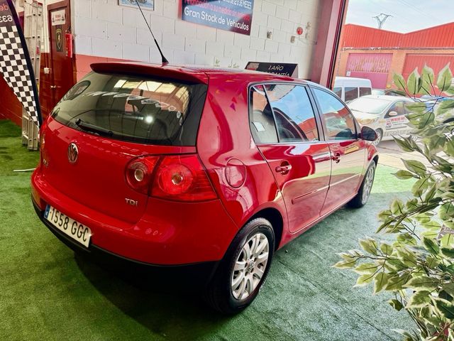 Volkswagen Golf 1.9 TDI 105cv  2008 4990€!!!