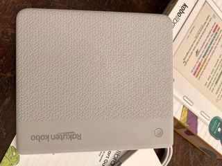 Kobo Libra eReader a color.
Libro electrónico.