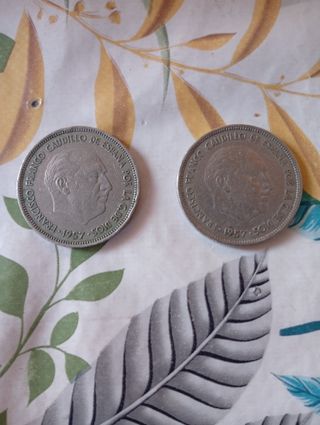 2 Monedas 25 Ptas Franco 1957
