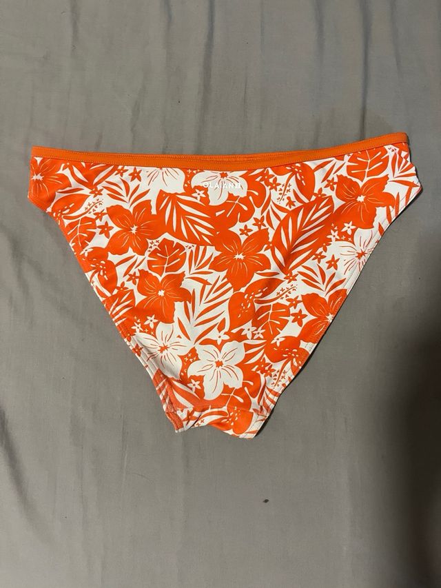 Braguita de bikini Decathlon – Nueva/como nueva