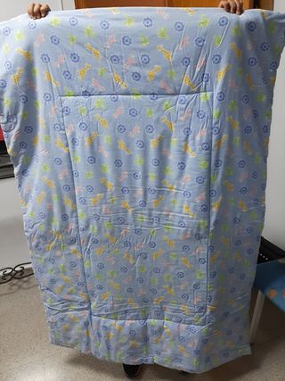 Edredón cuna bebé - león