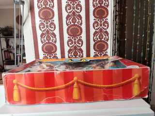 Guiñol Famosa vintage en caja.