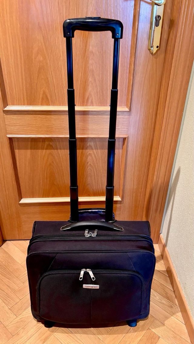 Trolley / Maletin con ruedas Samsonite 15,6"