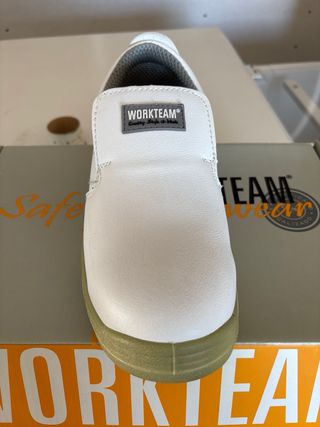 Zapatos seguridad Workteam blancos
