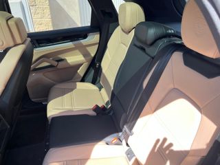Porsche Cayenne 2024