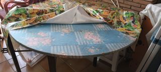 Mesa redonda 150cm con patas metálicas