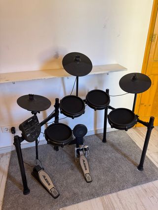 ALESIS DM7X Batería electrónica