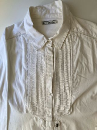 Blusa blanca XL como nueva.