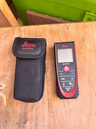 Leica Disto D2 - Medidor láser