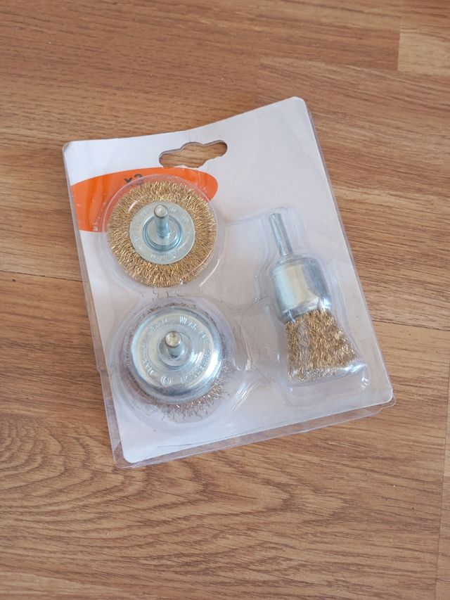 Juego de 3 cepillos metálicos