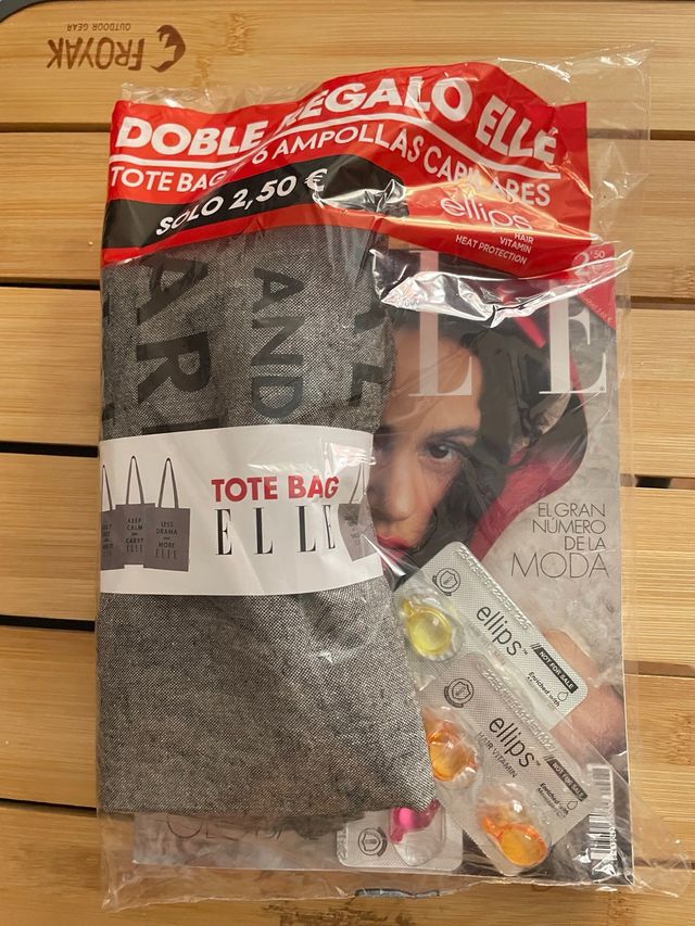 Revista Elle Pocket Rosalía + regalos