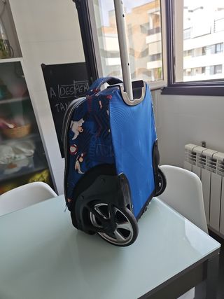 Mochila Totto ruedas colegio