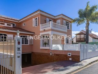 Casa adosada en venta en San Antonio - Las Arenas en Puerto de la Cruz