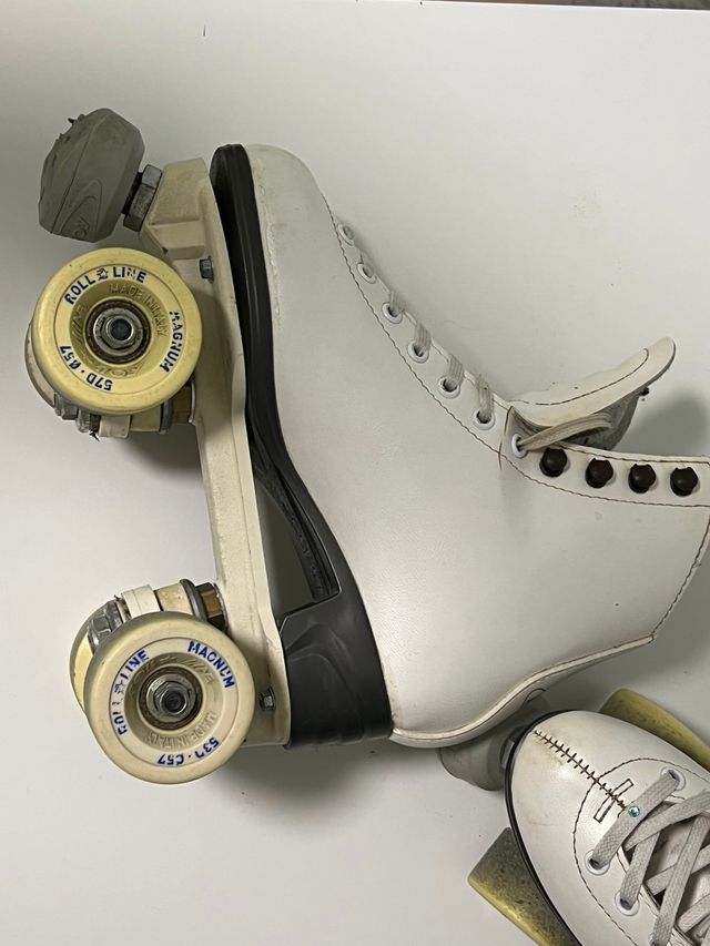 Patines artísticos 220 mm bota REGINA talla 33