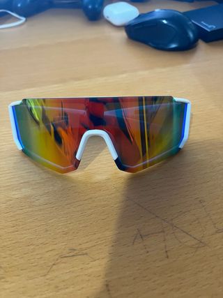 Gafas sol modernas - multicolor