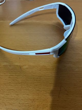 Gafas sol modernas - multicolor