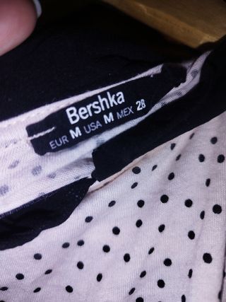 Blusa Bershka lunares - Talla M