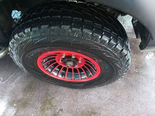 Neumáticos 31x10.5R15