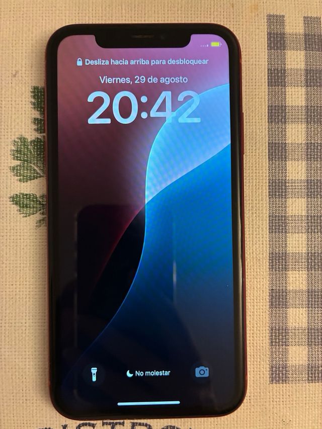 iPhone XR vermelho (Apple)