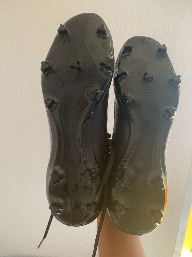 Botas Adidas Predator - Fútbol