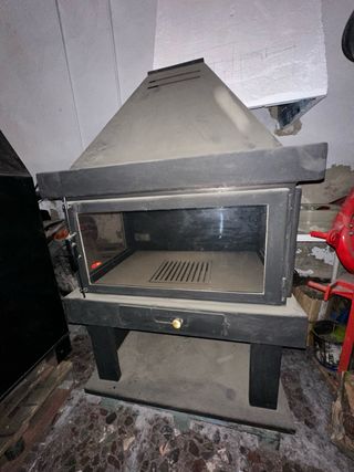 Chimenea leña metalica negra
