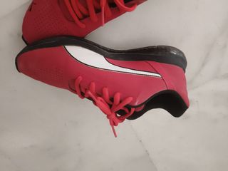 Zapatillas Puma Ferrari rojas