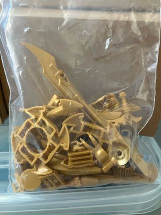 Lego dorado: Piezas sueltas