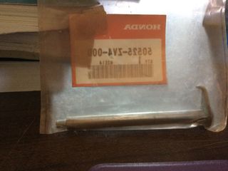 Eje Honda 50525-ZV4-000 cubeta 6