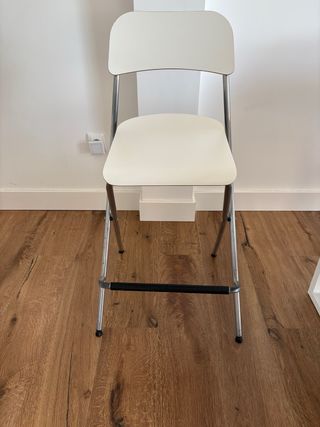 Taburete Ikea Franklin blanco