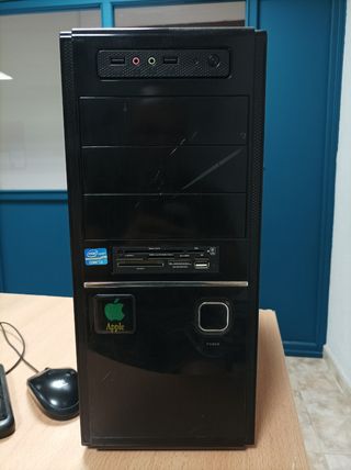 PC Torre, monitor, teclado y ratón