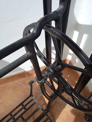 Mesa antigua Máquina Coser