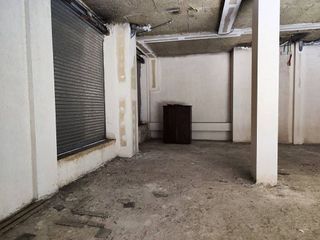 Local comercial en alquiler en Les Arenes - La Grípia  Can Montllor en Terrassa