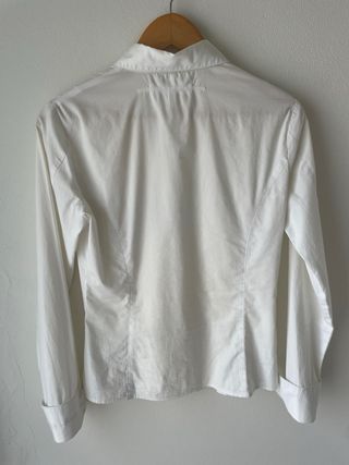 Camisa branca de Senhora