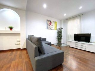 Casa adosada en venta en Sants-Badal en Barcelona