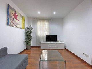Casa adosada en venta en Sants-Badal en Barcelona