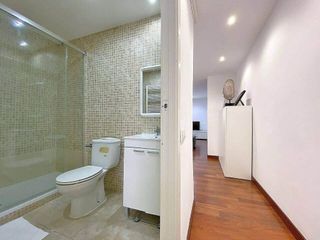 Casa adosada en venta en Sants-Badal en Barcelona