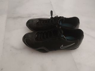 Zapatillas Nike de piel negras mujer