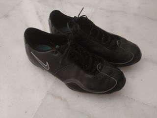 Zapatillas Nike de piel negras mujer