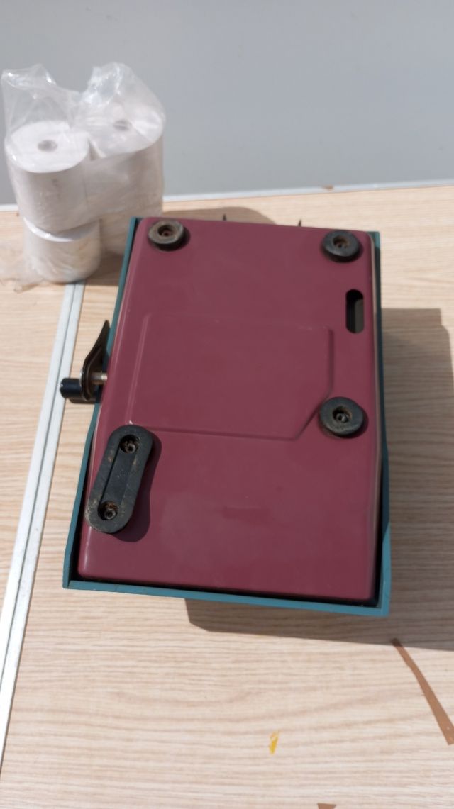 Olivetti vintage: Calculadora mecánica