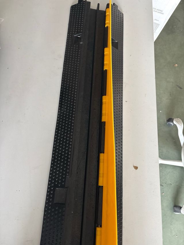 Protector Cables Exterior Amarillo - miniatura 9