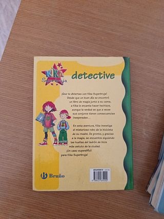 Kika Superbruja revoluciona la clase (Kika Supe...