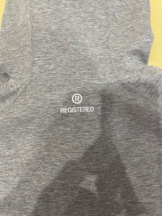 Sudadera Nike gris