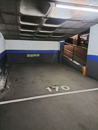 Garaje en venta en Casa de Campo en Madrid
