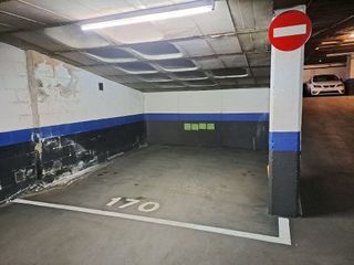 Garaje en venta en Casa de Campo en Madrid
